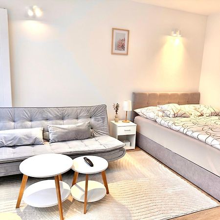 Rezidence Sadova Zlin Apartment Екстериор снимка