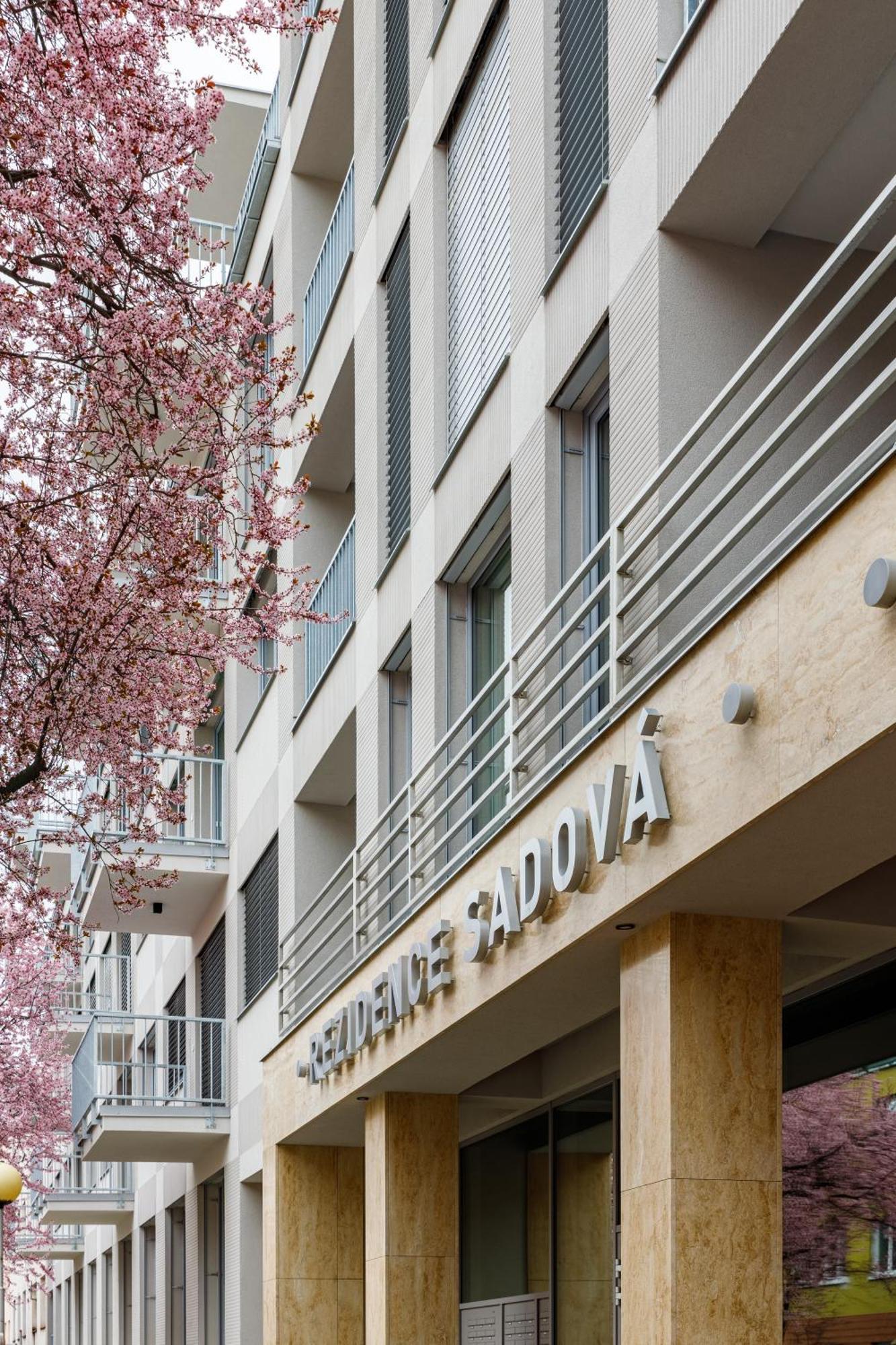 Rezidence Sadova Zlin Apartment Екстериор снимка